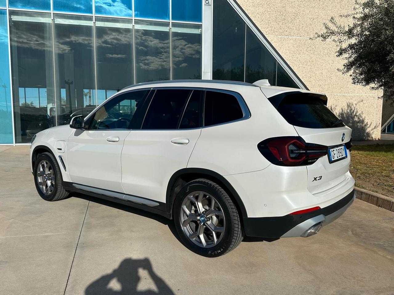 Bmw X3 xDrive30e possibilità noleggio no scoring
