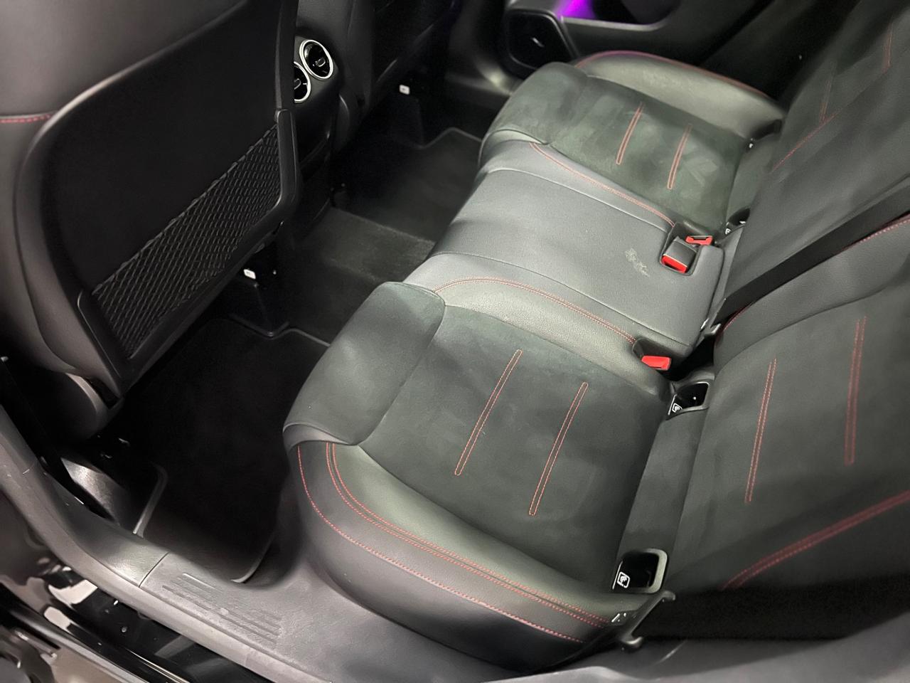 Mercedes Benz GLA 200d Aut. Premium AMG 150 cv