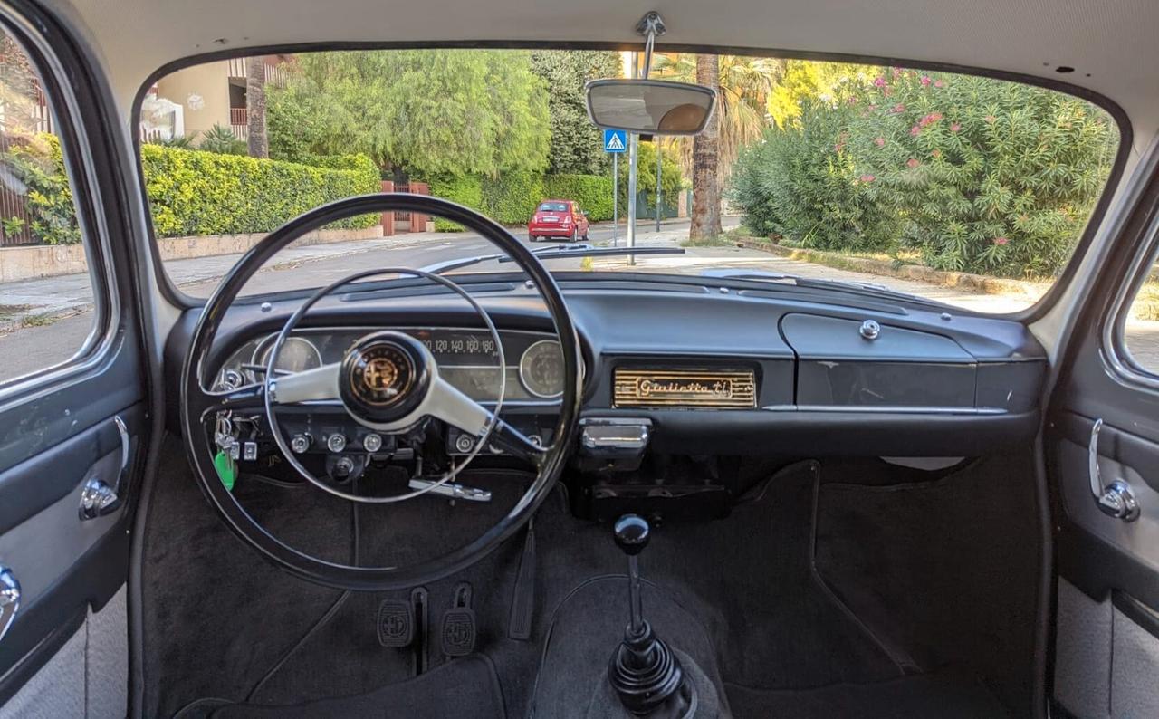 Alfa Romeo Giulietta TI