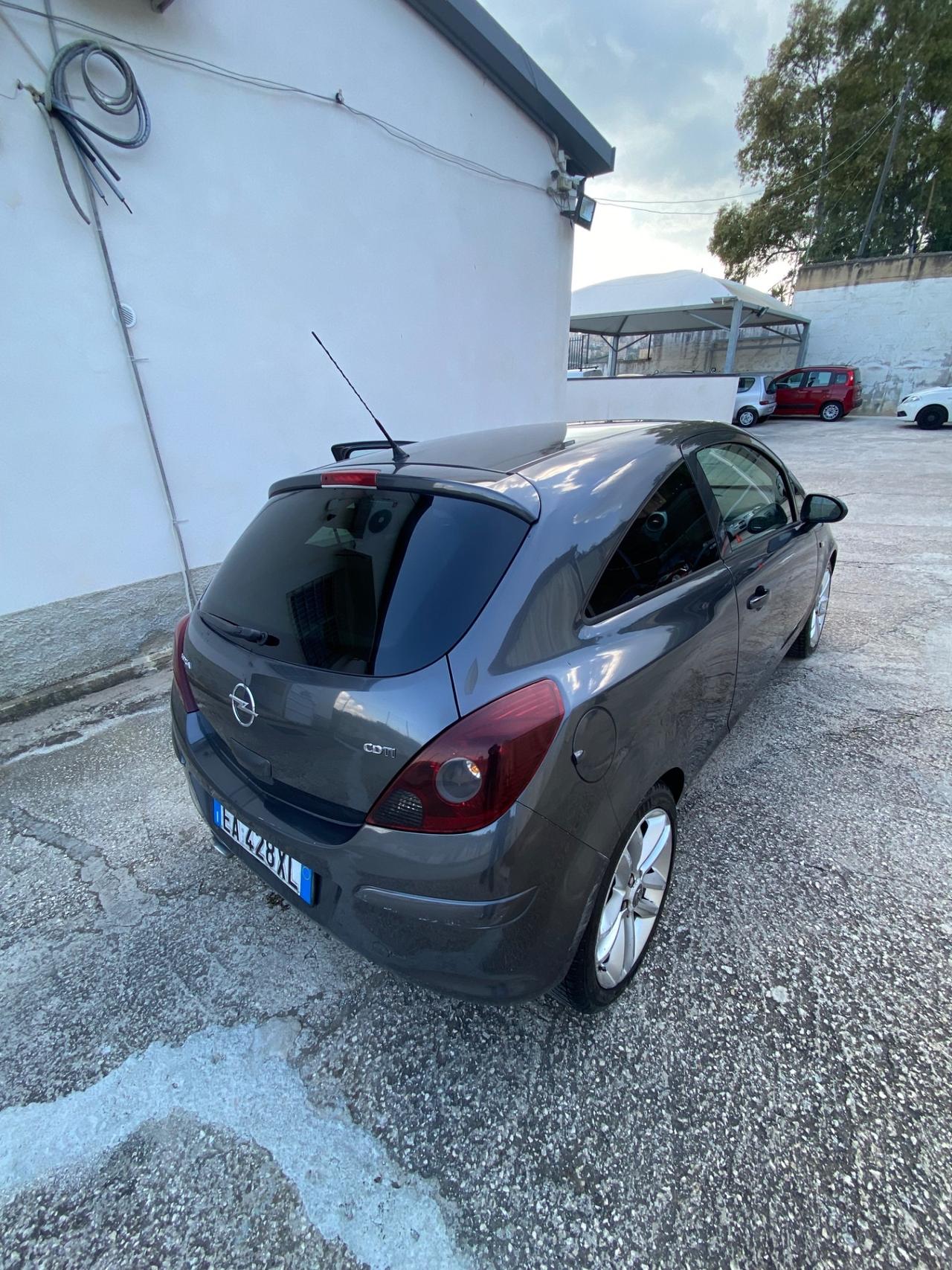 Opel Corsa 1.7 CDTI 130CV 3 porte Sport