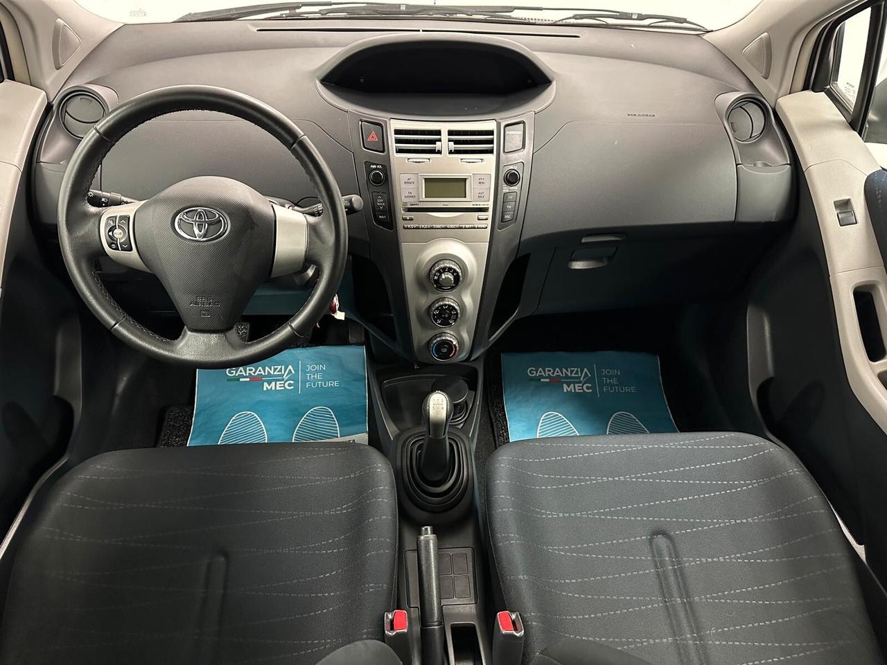 Toyota Yaris 1.0 3 porte - Neopatentati