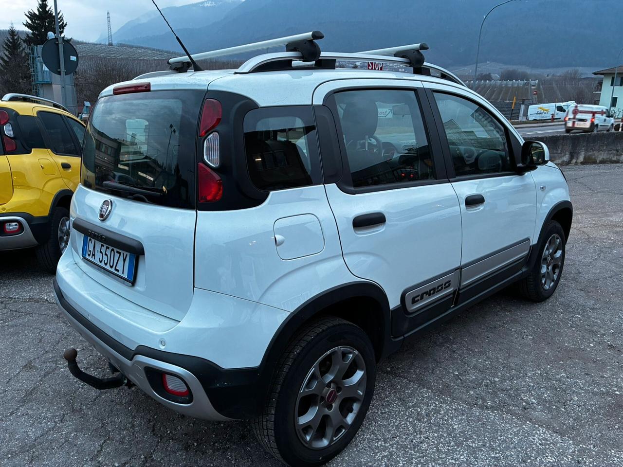 FIAT PANDA CROSS 4x4 0.9TWINAIR GANCIO TRAINO