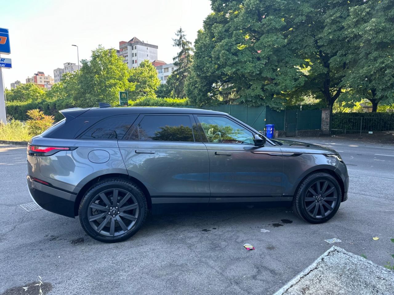 Range Rover Velar 2.0D I4 240 CV R-Dynamic SE