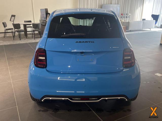 ABARTH 500e Turismo