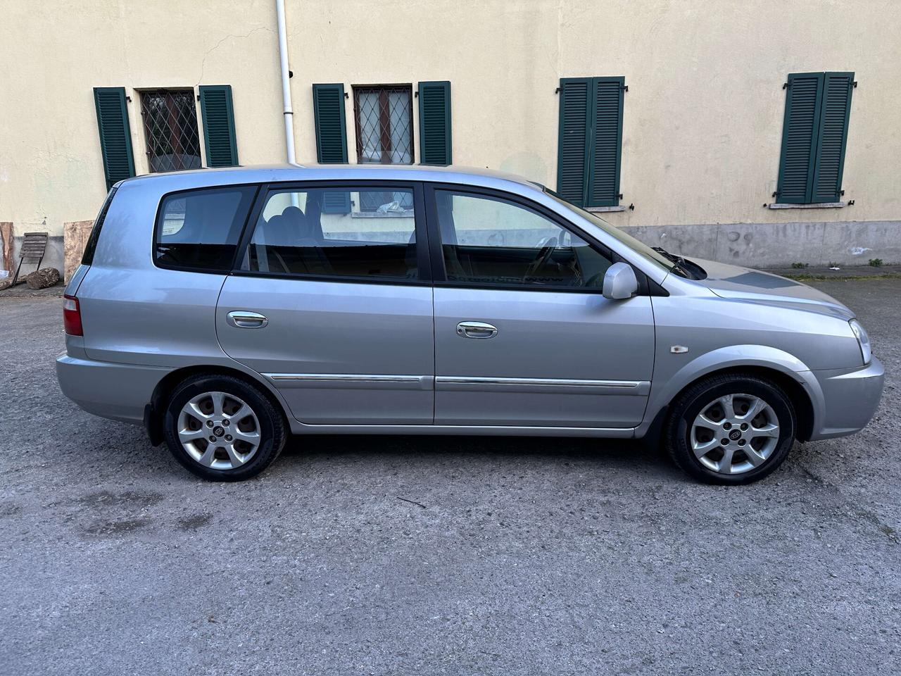 Kia Carens 1.8 16V EX Top