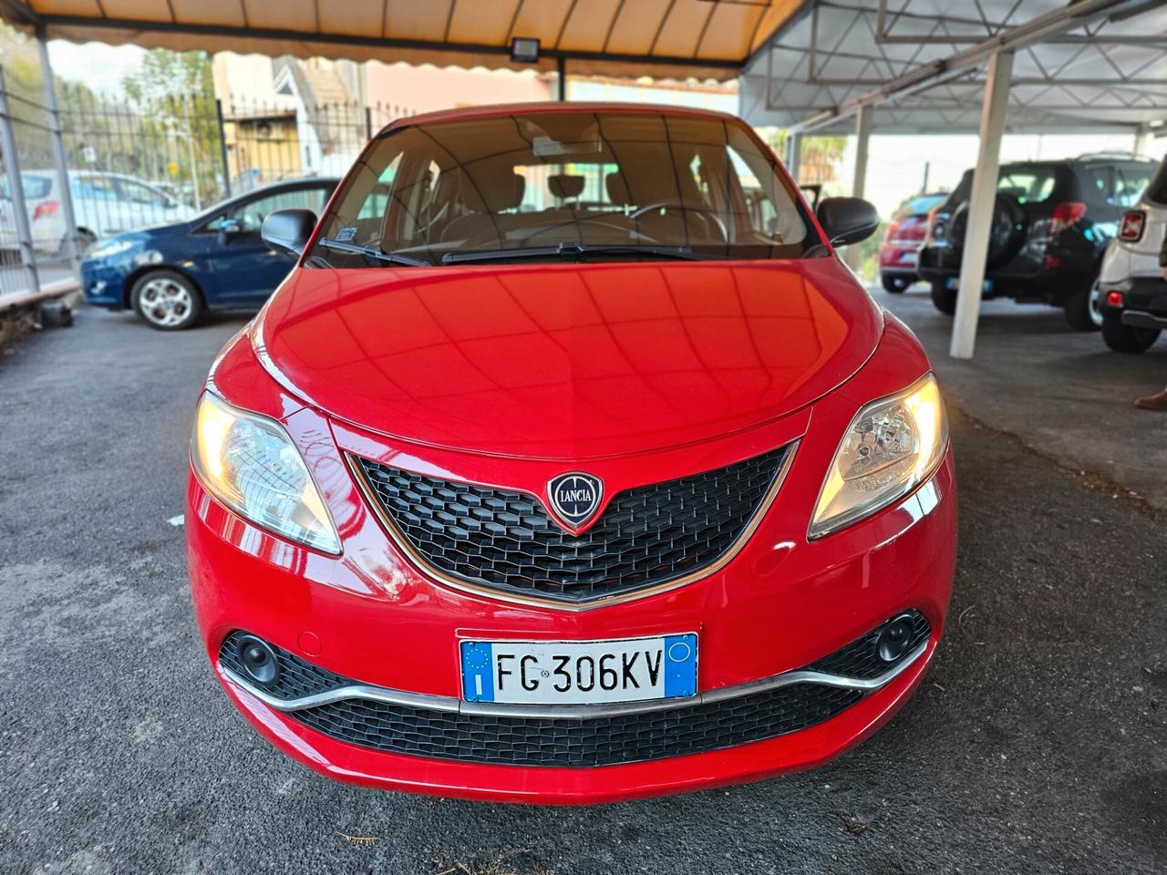 Lancia Ypsilon 1.2 69 CV 5 porte GPL Ecochic Gold