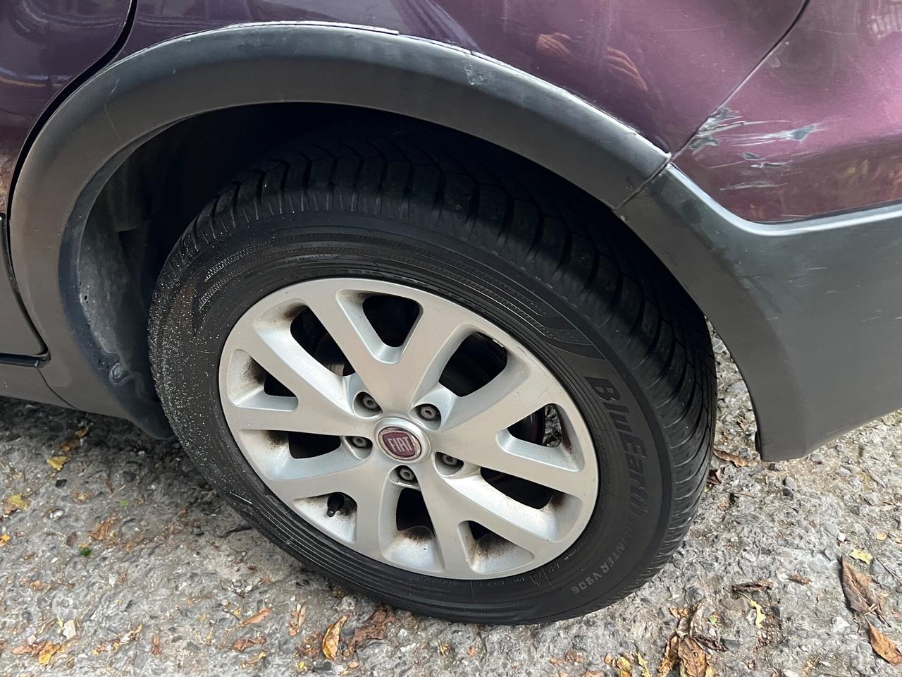 Fiat Sedici 2.0 MJT 16V 4x4 Experience - 2012