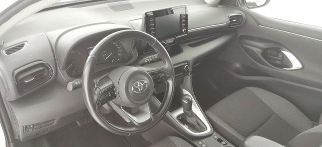 TOYOTA Yaris 1.5 Hybrid 5 porte Business