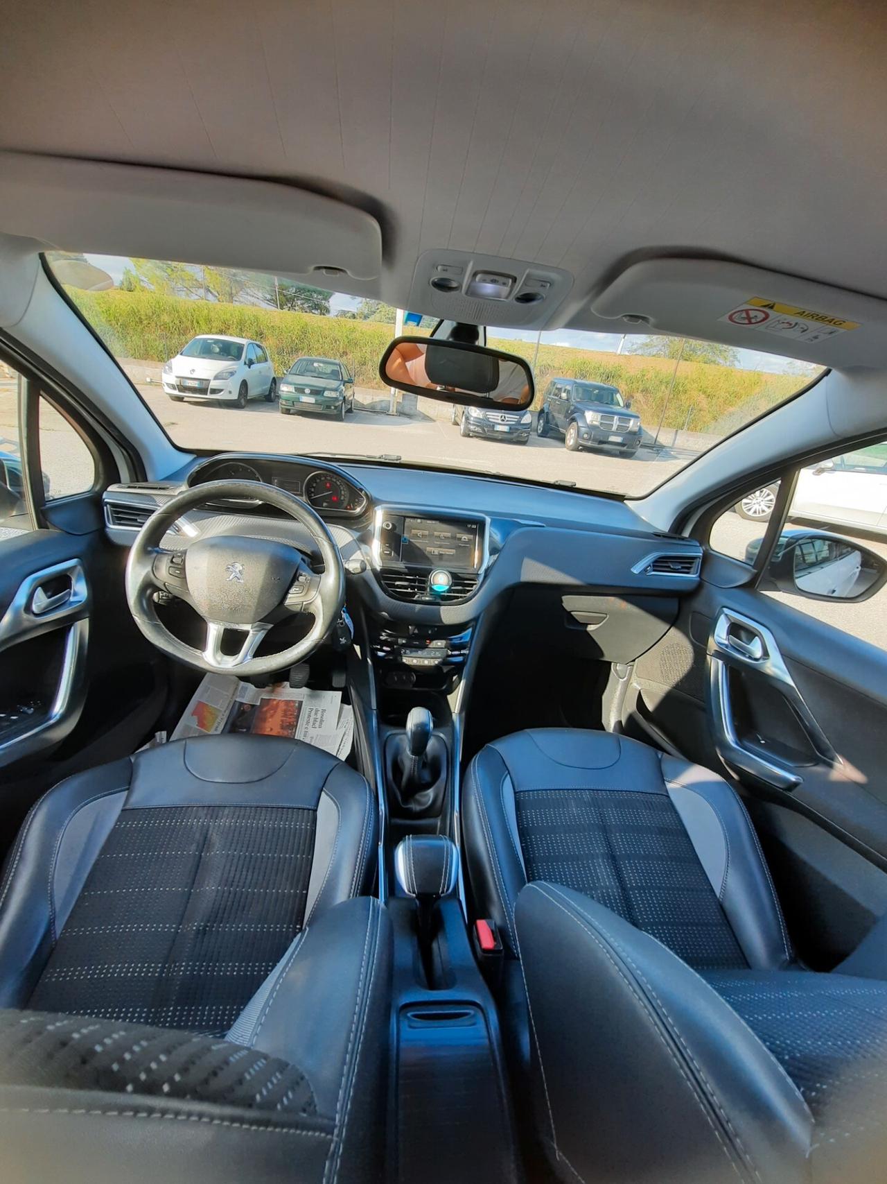 Peugeot 2008 PureTech 82 Allure