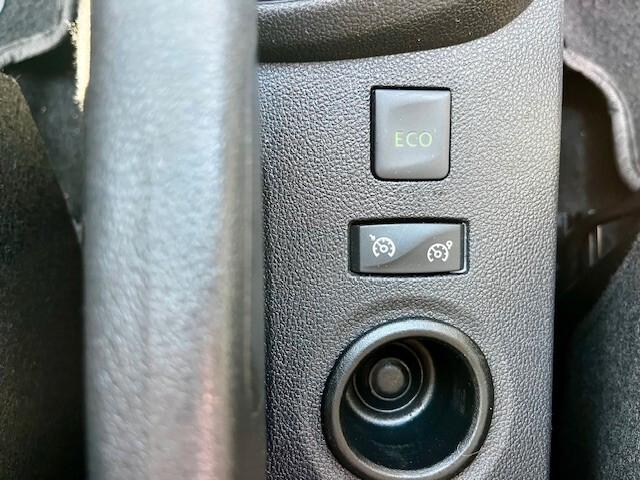 Renault Captur 1.5 dci Business 90cv edc " KM 66800 / X NEOPAT."