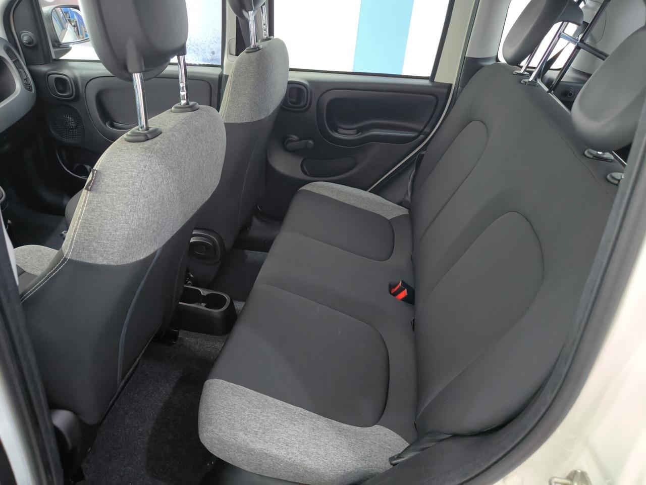 FIAT PANDA 1.0 HYBRID AUTOCARRO