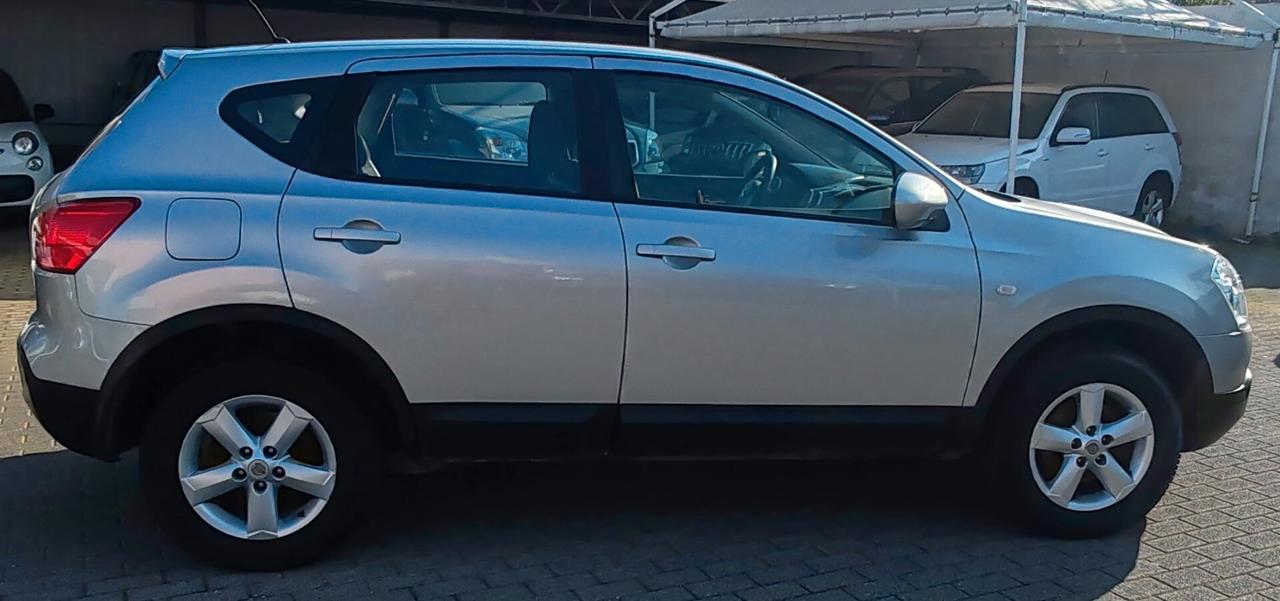 Nissan Qashqai 2.0 dCi 4WD Acenta