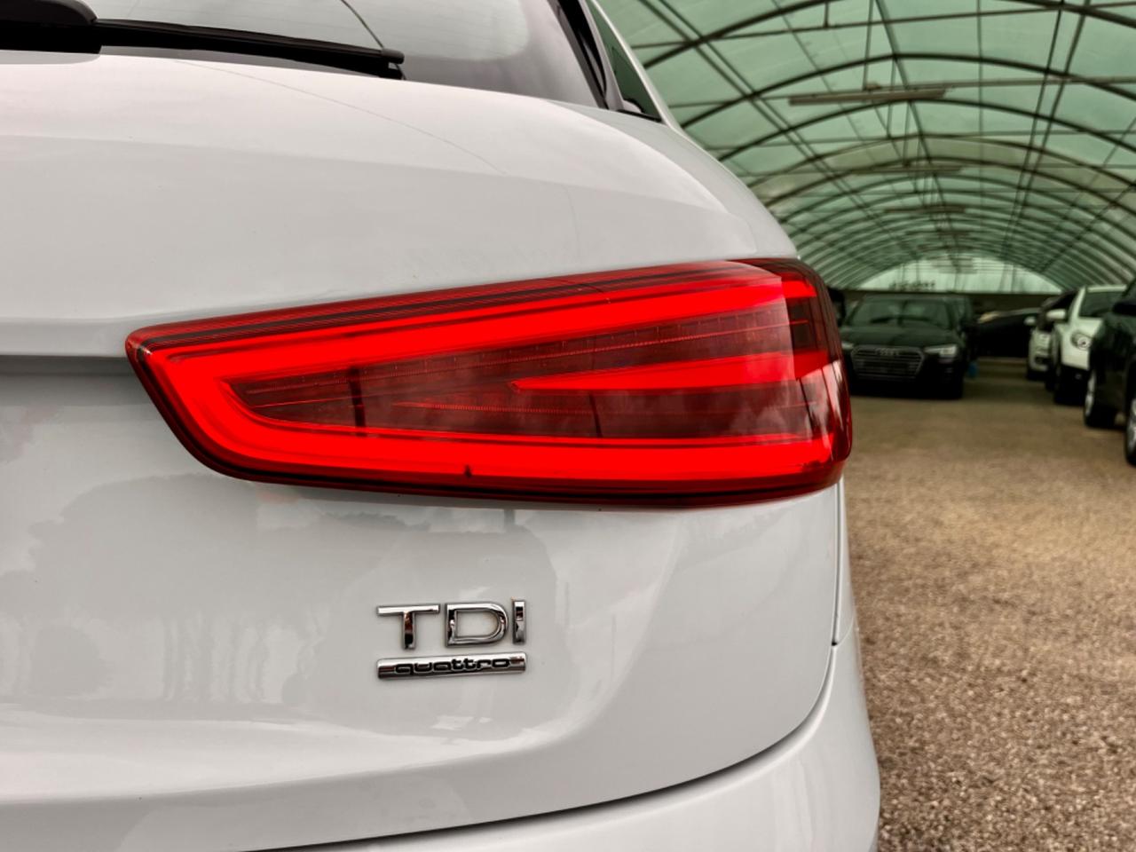 Audi Q3 2.0 TDI quattro Business