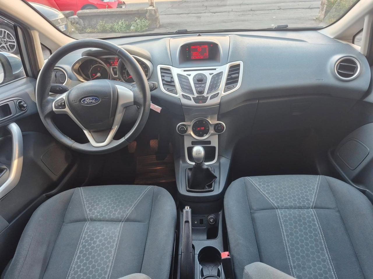 Ford Fiesta 1.4 TDCi 5p. Titanium