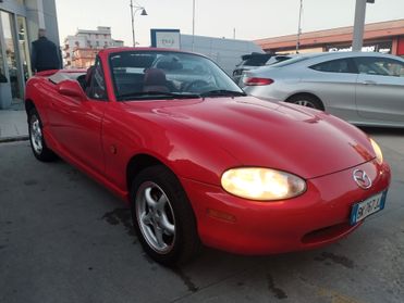 Mazda MX-5 1.6i 16V cat