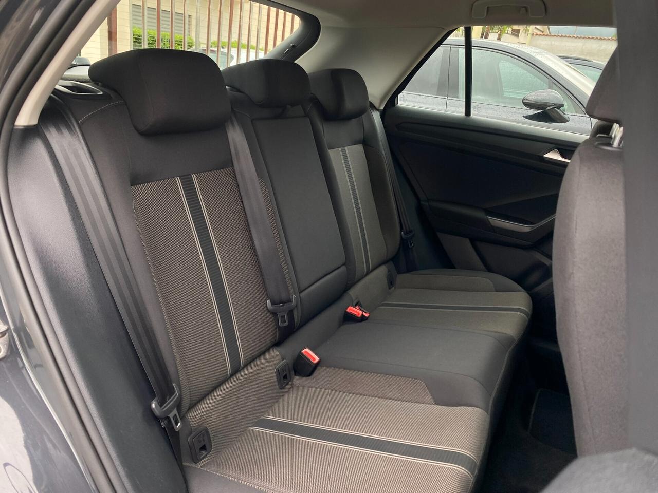 Volkswagen T-Roc Business 2.0 TDI 116CV