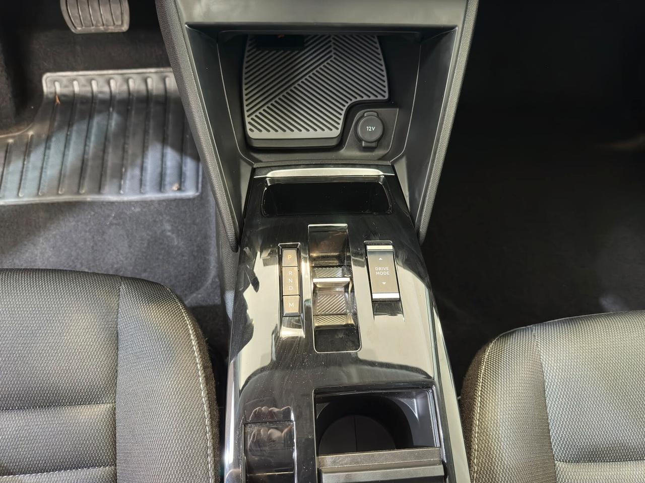 Citroen C4 PureTech 130 S&S EAT8 Plus