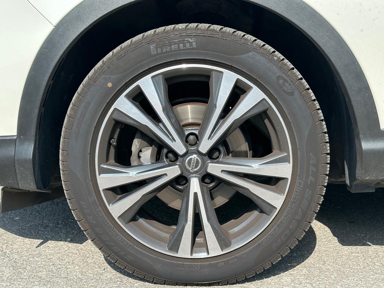 Nissan Qashqai 1.3 DIG-T 140 CV Tekna+