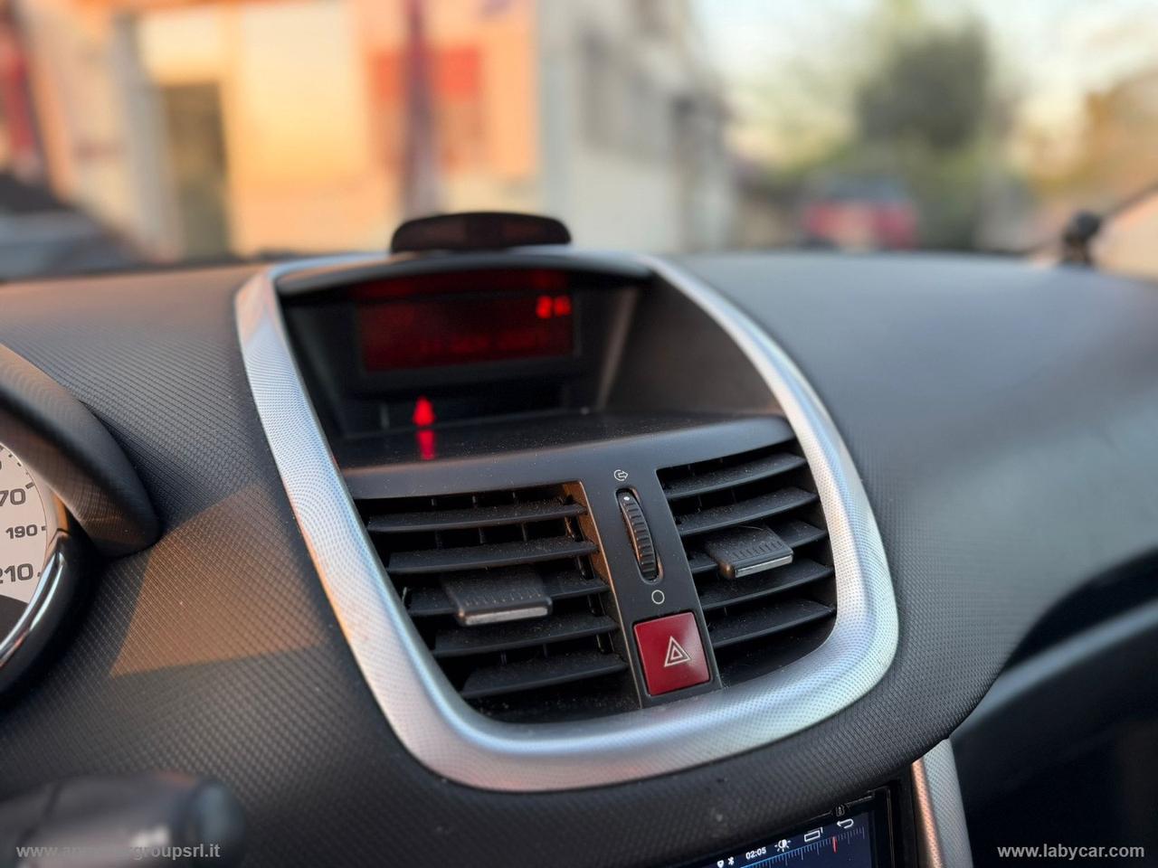 PEUGEOT 207 1.6 HDi 90 CV 3p. XS