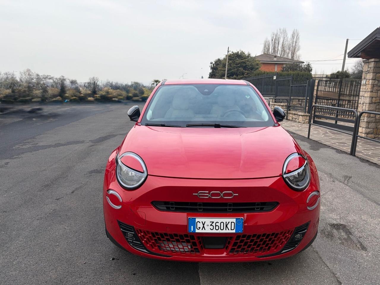 Fiat 600 Hybrid 100 CV La Prima Disponibilità in Diversi Colori !!!
