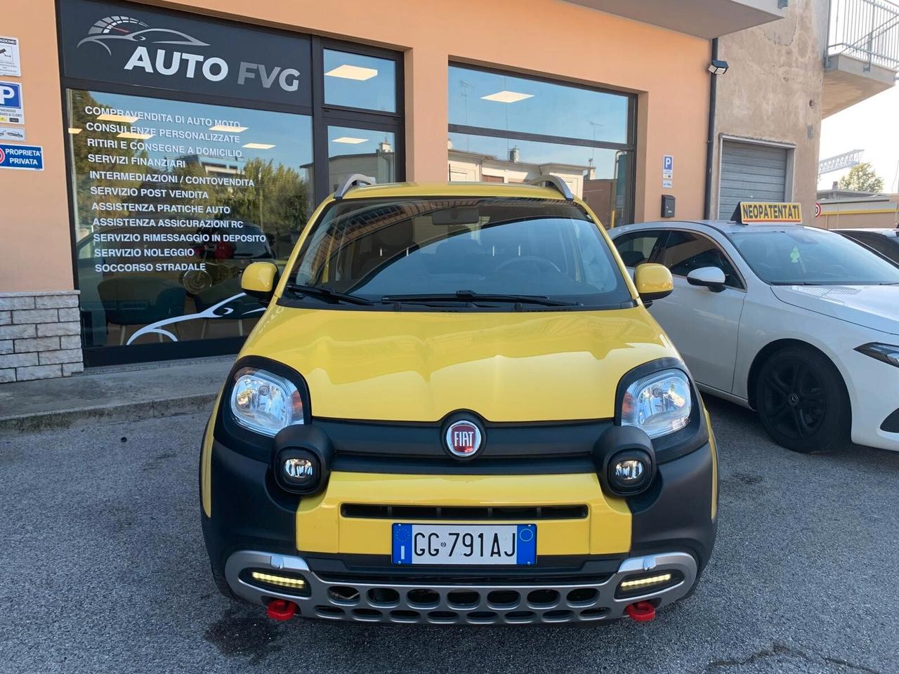 Fiat Panda 1.0 FireFly Hybrid CityCross 5p. Unicop.