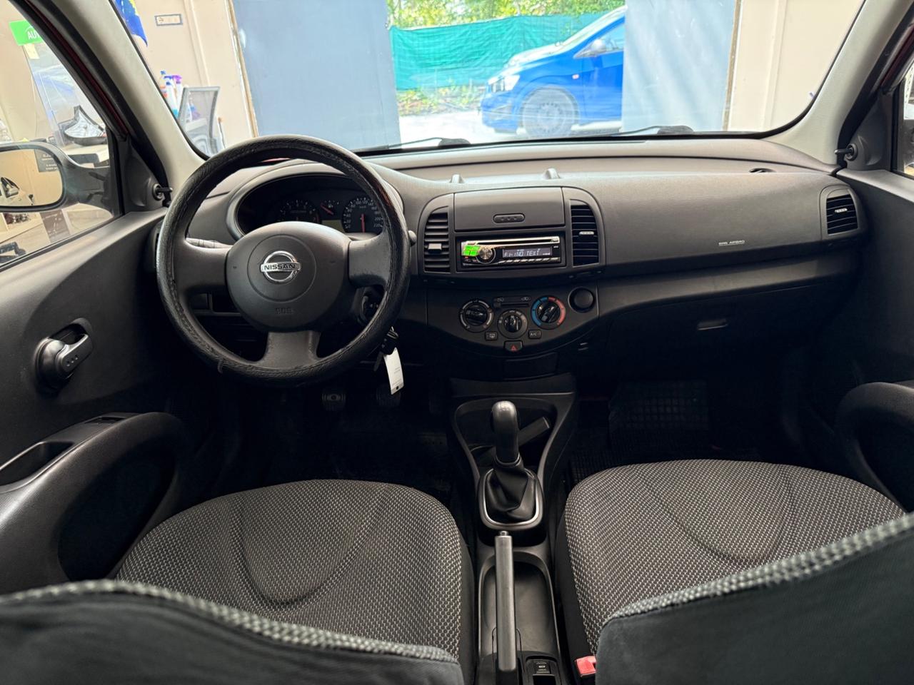Nissan Micra 1.2 benzina neopatentati