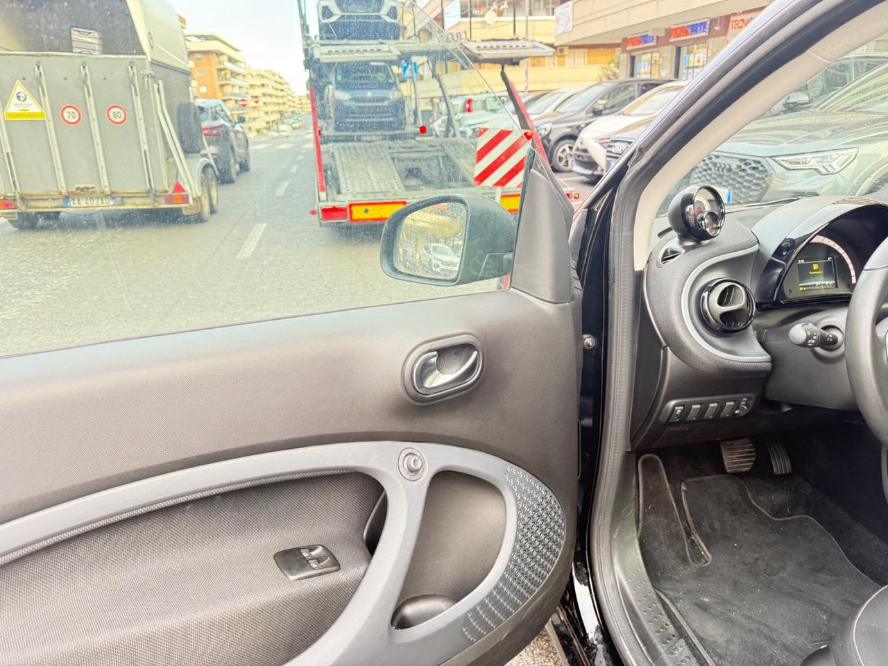 Smart ForTwo 70 1.0 twinamic Passion LED PANORAMA PDC CERCHI 15 BLUETOOH