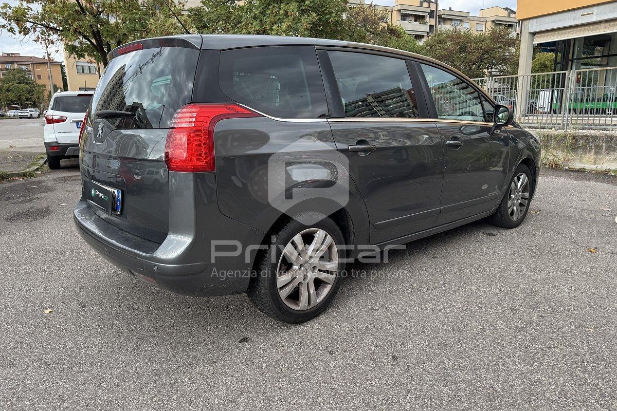 PEUGEOT 5008 2.0 HDi 150CV Business