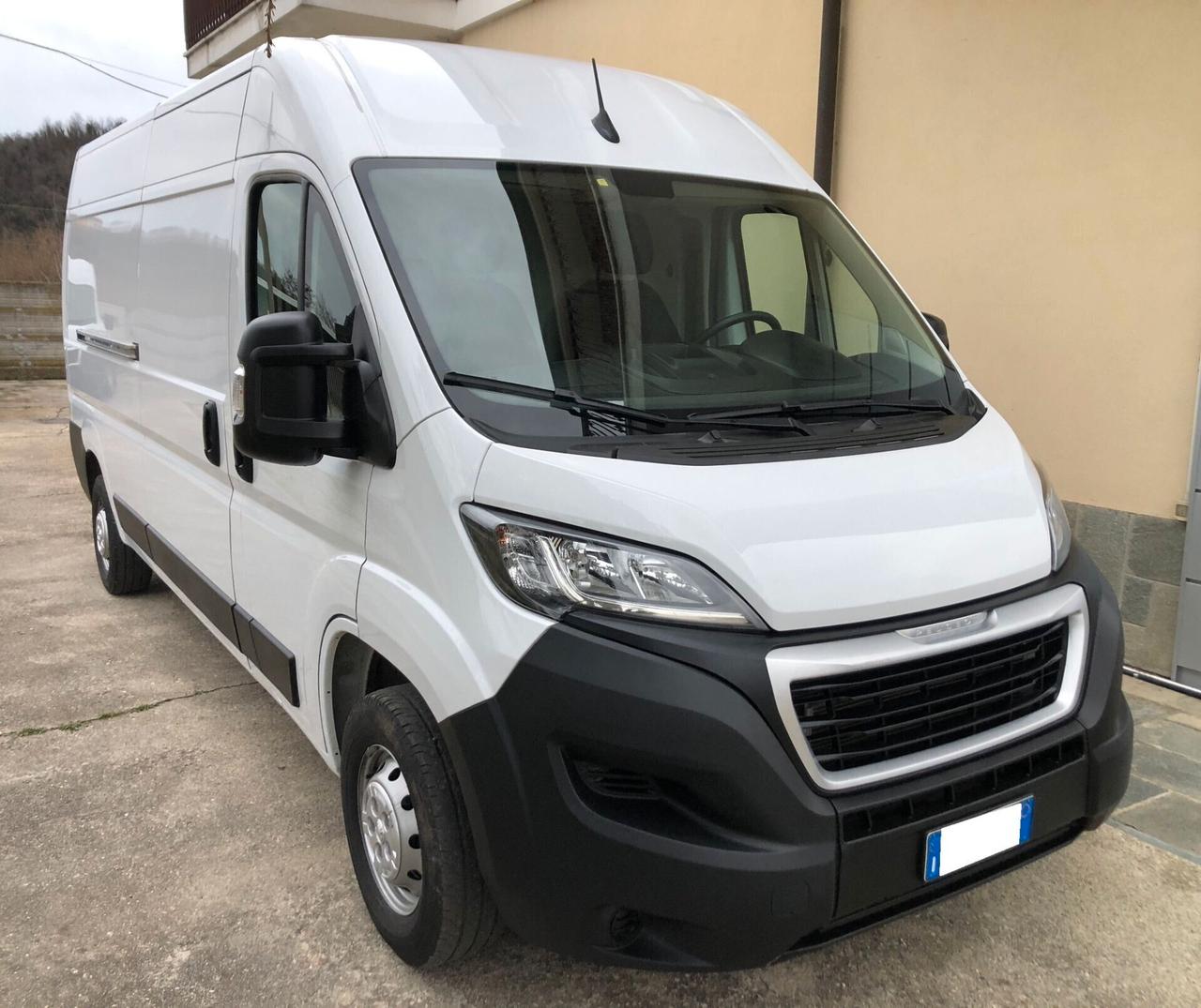 Peugeot BOXER 335 L3 H2 2.2 BlueHDi 165cv S&S 3 POSTI