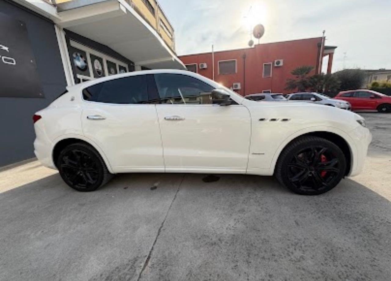 Maserati Levante V6 Diesel AWD Granlusso