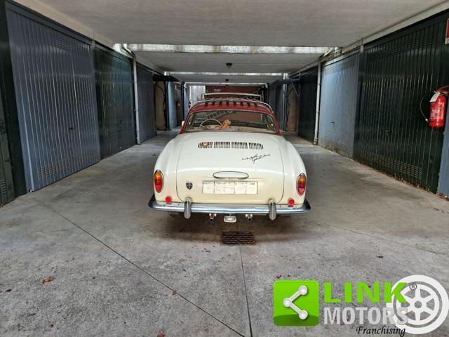 VOLKSWAGEN Karmann Ghia Coupe