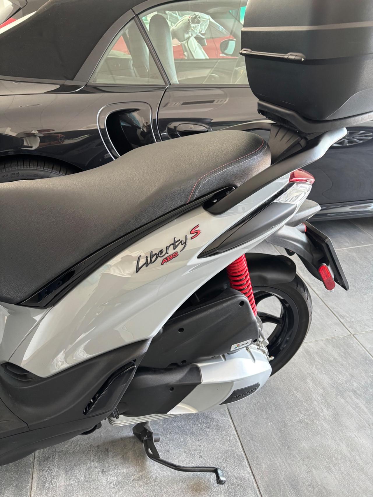 Piaggio Liberty 150 s abs