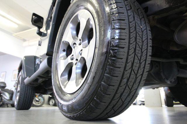 JEEP Wrangler 2.8 CRD DPF Sahara Auto