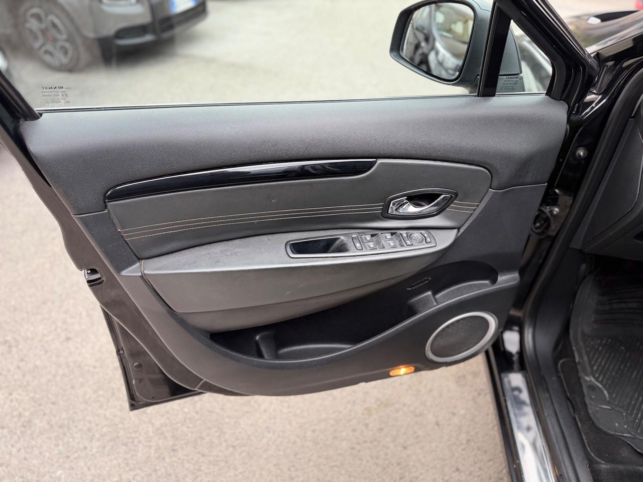 Renault Scenic Scénic XMod 1.5 dCi 110CV EDC Live 170 MILA KM