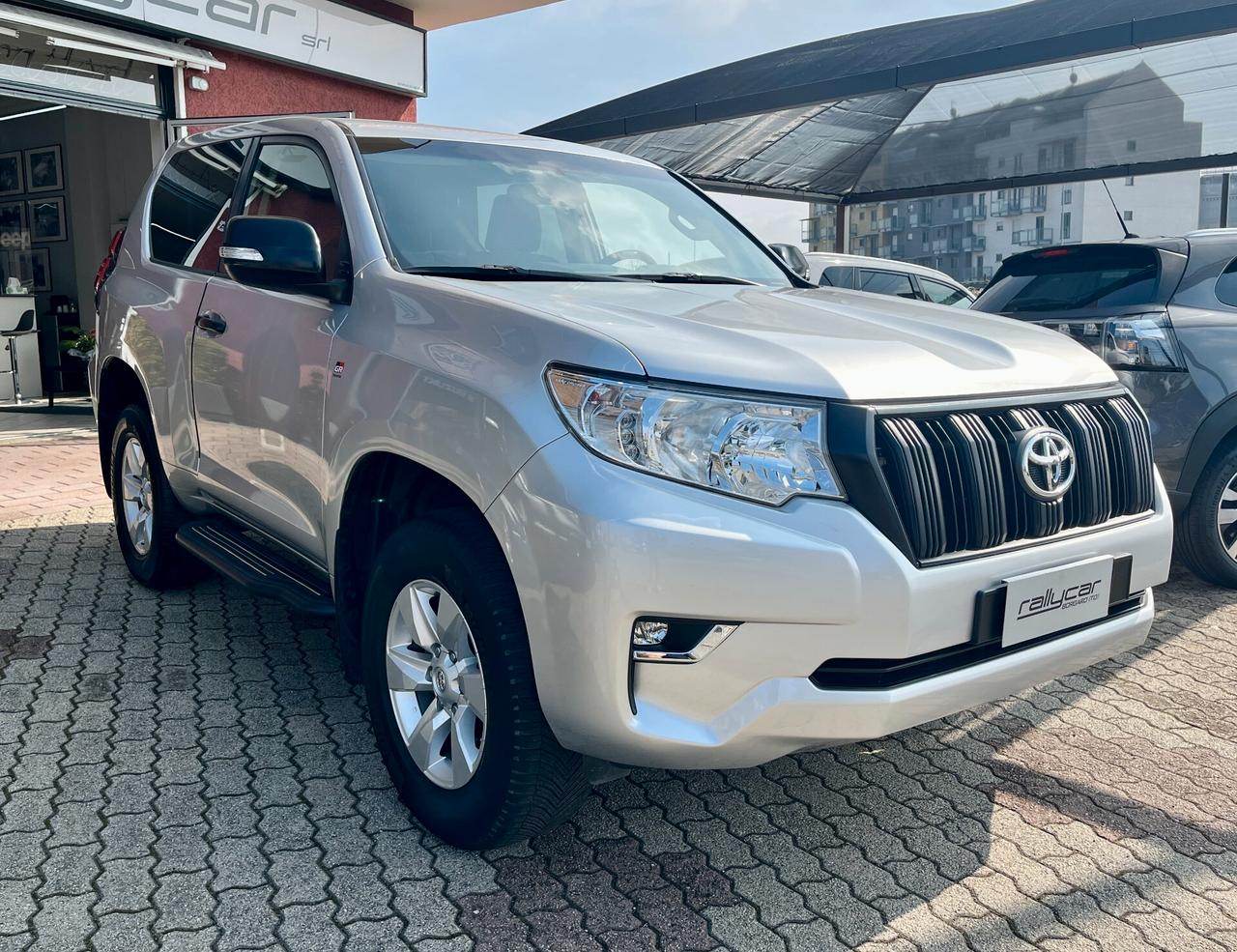 Toyota Land Cruiser 150 2.8 D4-D 6M Manuale VETTURA euro6 - Pochi km