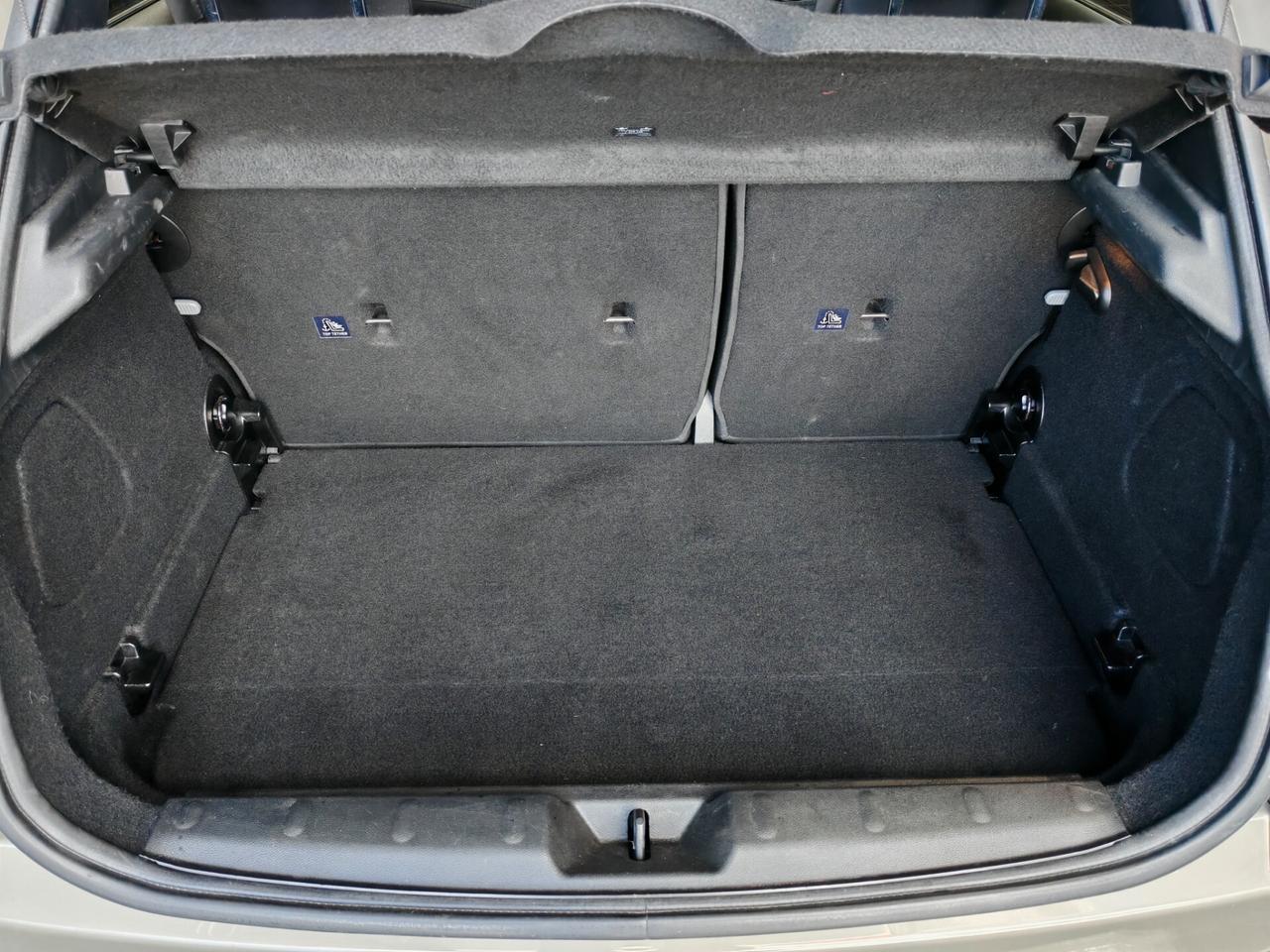 Mini Cooper D 116 cv Auto