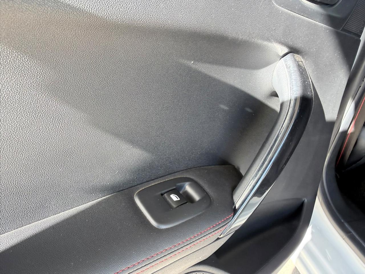 Peugeot 208 PureTech Turbo 110 EAT6 S&S 5 porte GT Line