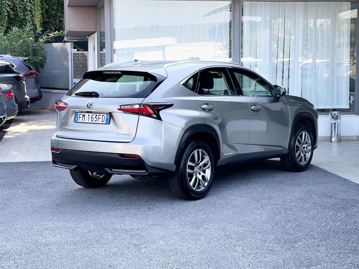 Lexus NX 300h 2.5 Hybrid 155CV 4WD E6 Automatica - 2017