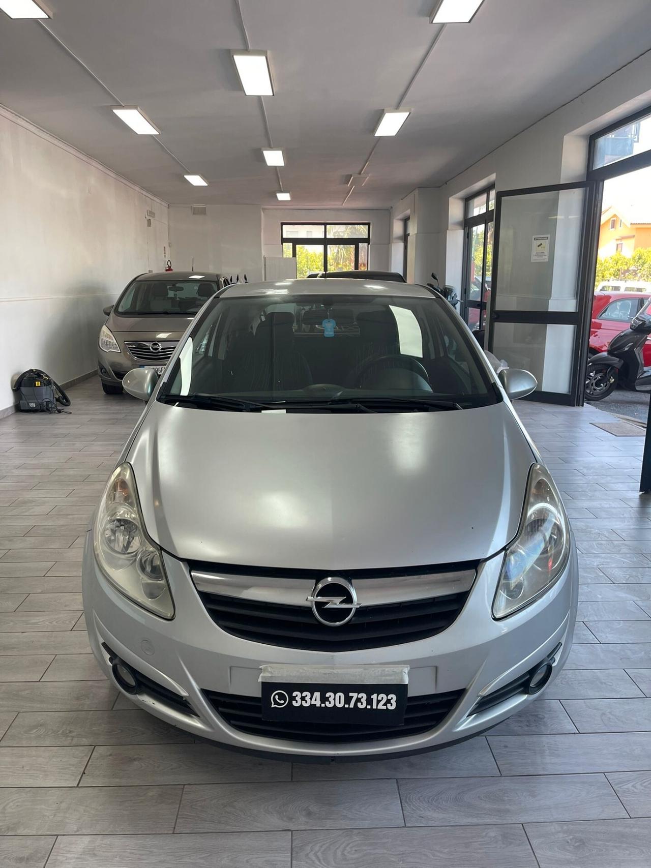 Opel Corsa 1.2 80CV 3 porte GPL-TECH Club