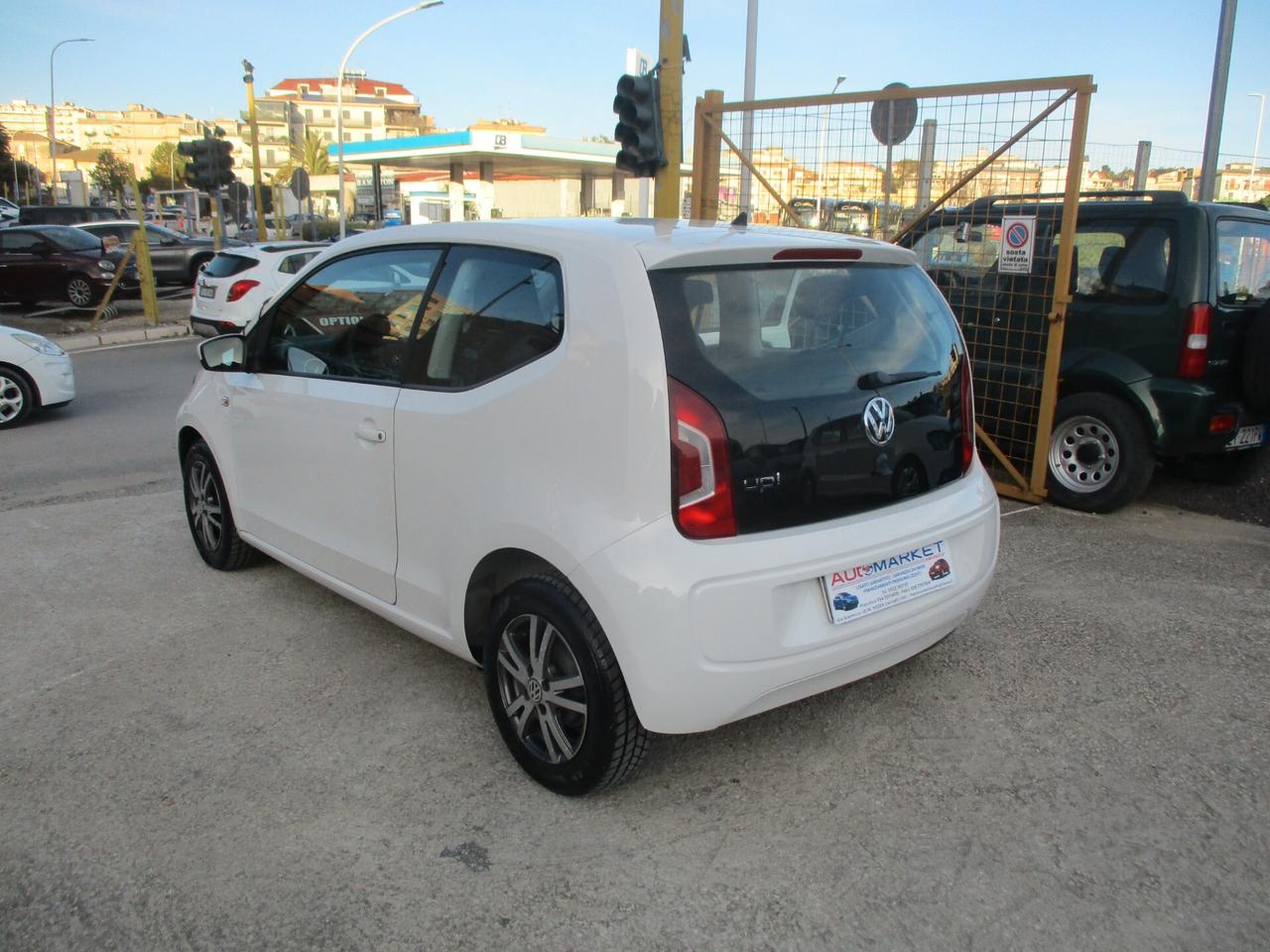 Volkswagen up! 1.0 3p PARI AL NUOVO 2014