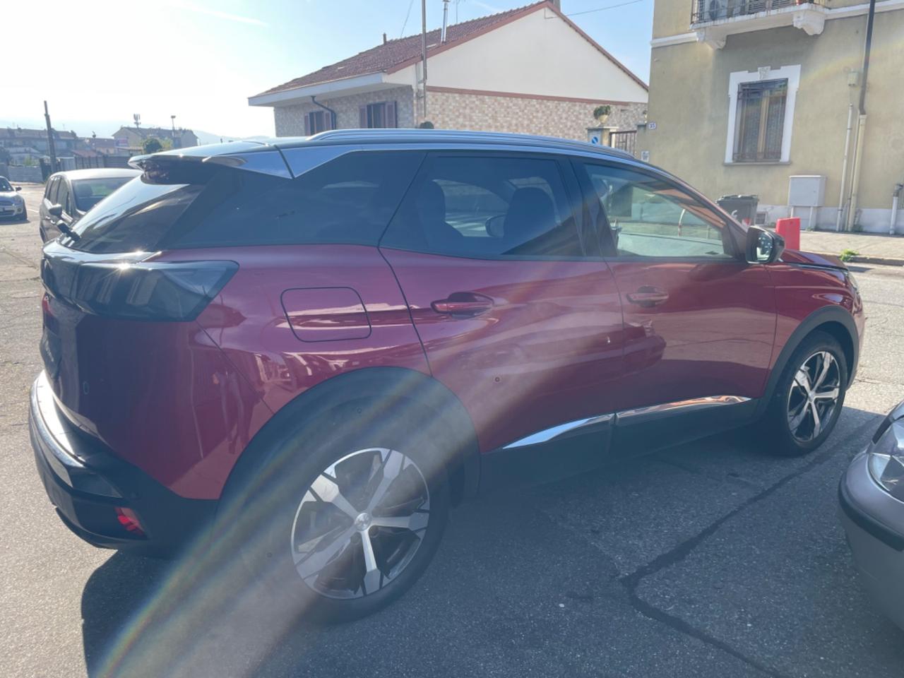 Peugeot 3008 BlueHDi 130 S&S EAT8 Allure