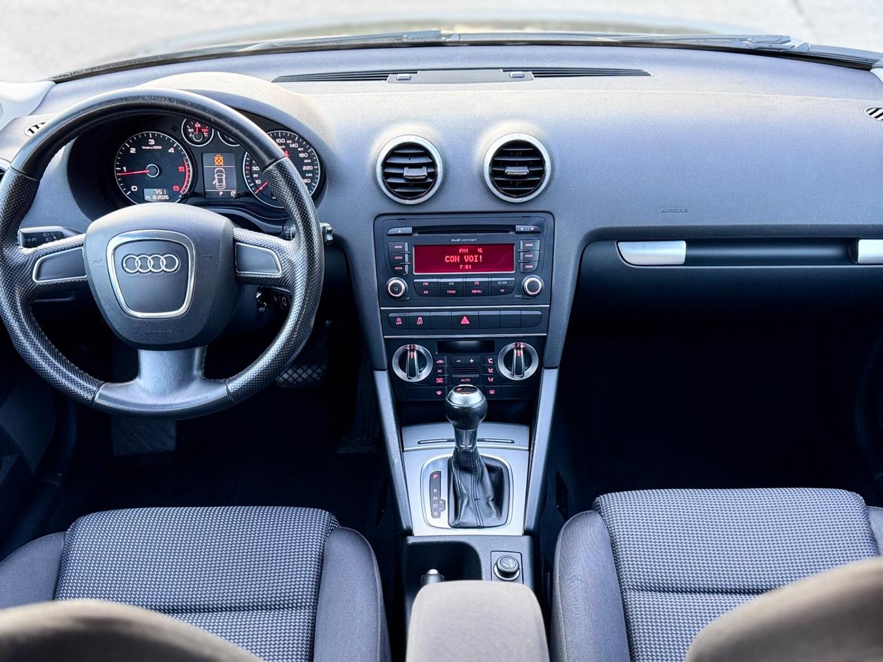 Audi A3 1.6 TDI 105CV S TRONIC NEOPATENTATI