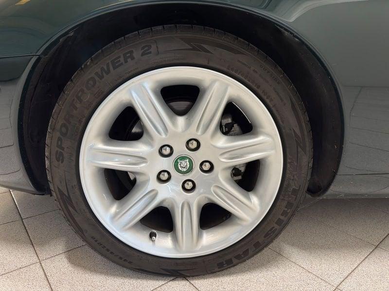 Jaguar XK XK8 ISCRITTA ASI + CERTIFICATO d' AUTENTICITA' JAGUAR