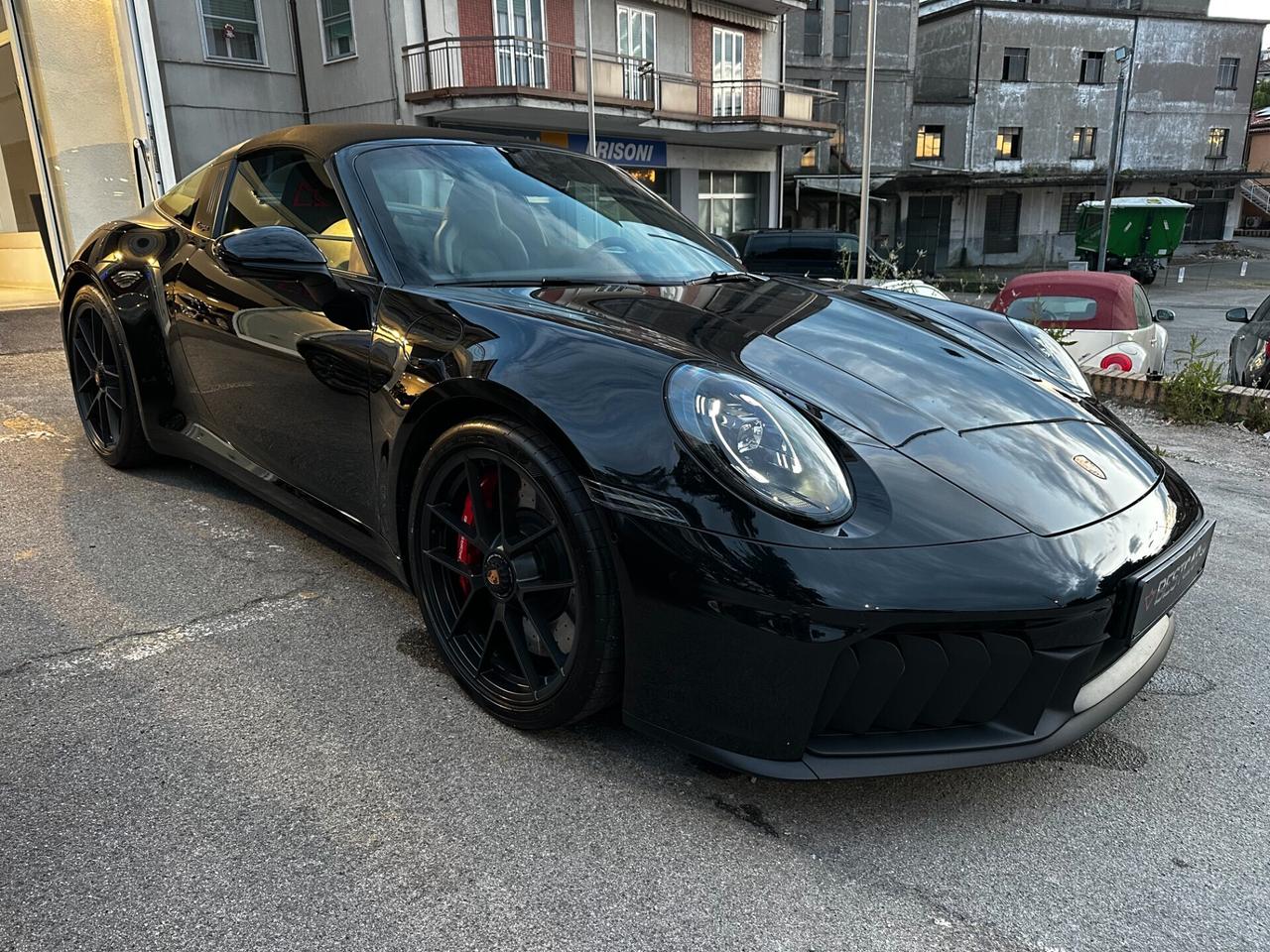 Porsche 911 992.2 Targa 4 GTS T-hybrid