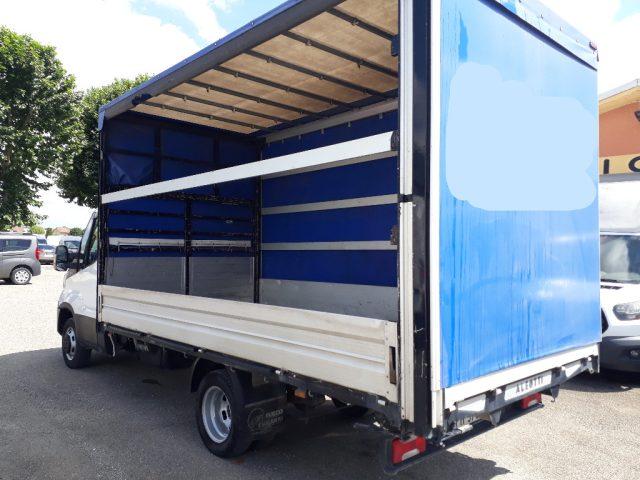 IVECO Daily 35C15 2.3 HPT PC-RG Cabinato