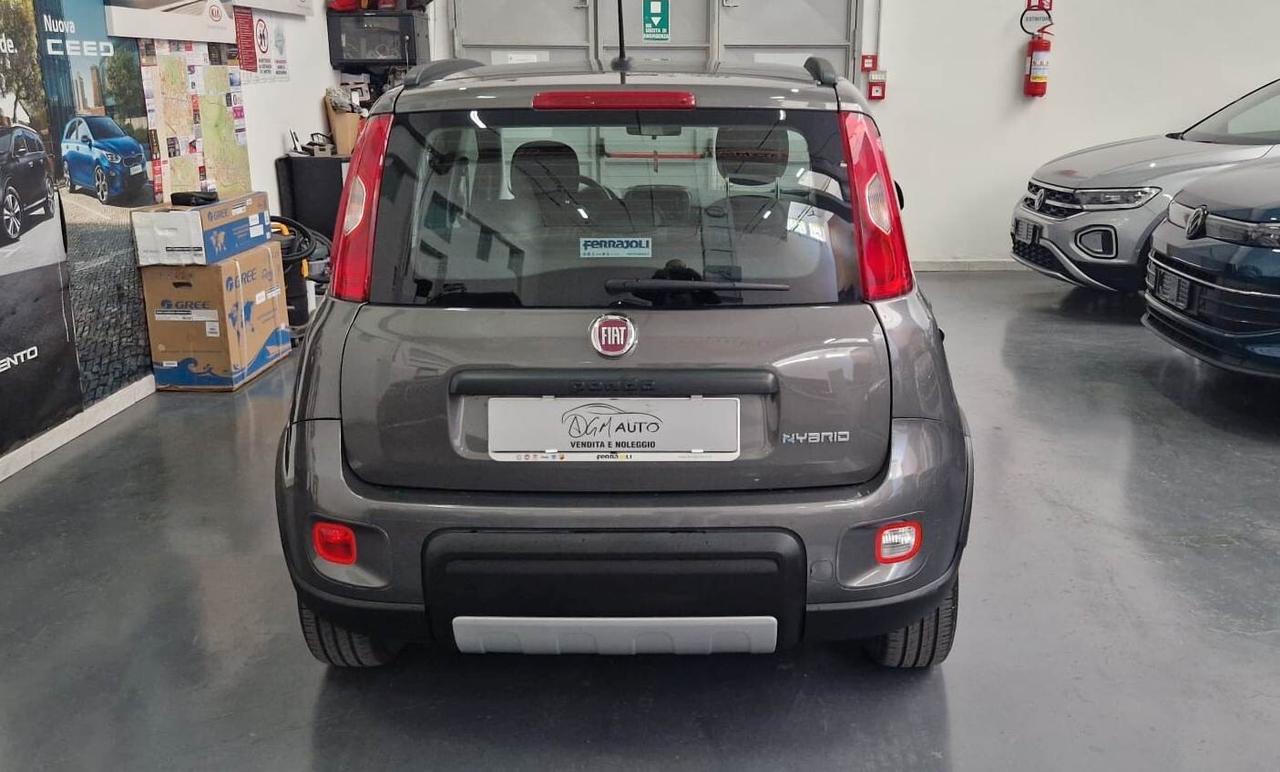 Fiat Panda 1.0 FireFly S&S Hybrid City Cross