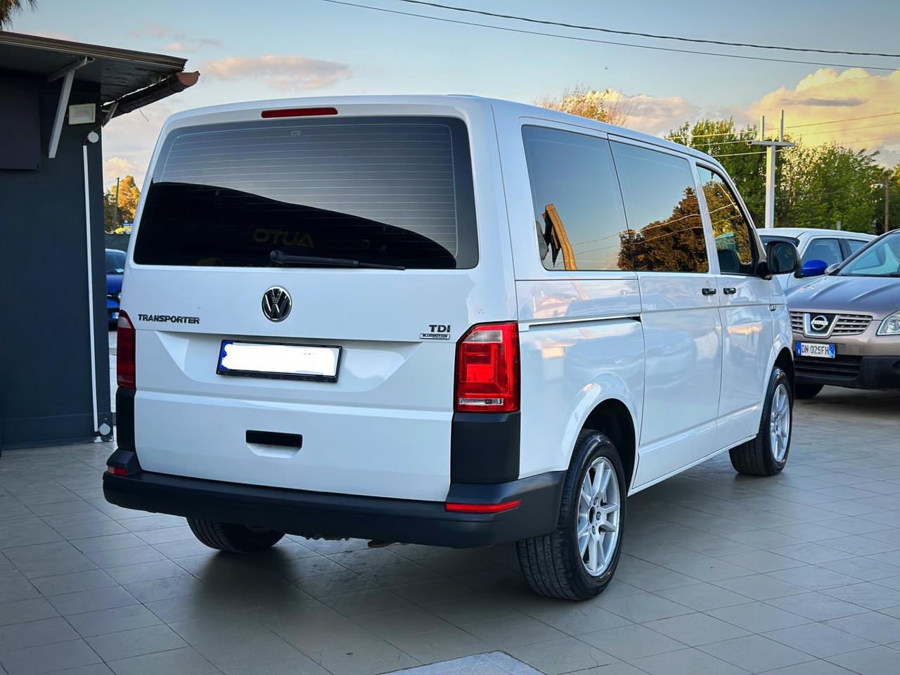 Volkswagen Transporter 2.0 TDI PC Kombi 76.000 Km Unico Proprietario Garanzia 12 Mesi