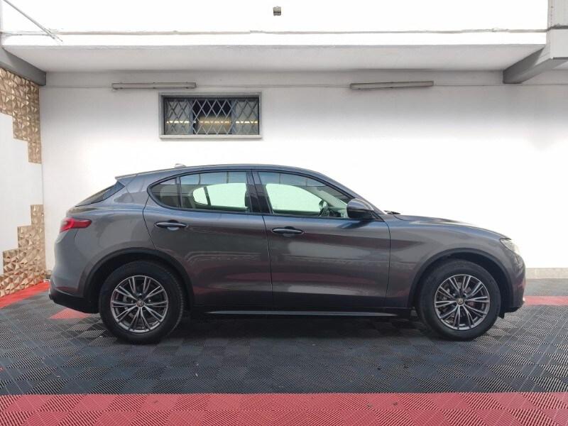 ALFA ROMEO Stelvio Stelvio 2.2 Turbodiesel 190 ...