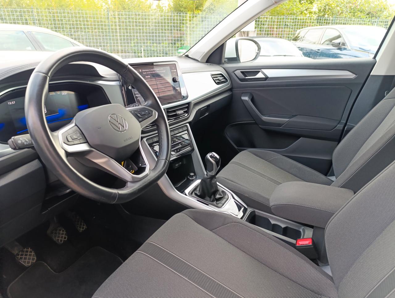 Volkswagen T-Roc 1.0 tsi Life 110cv