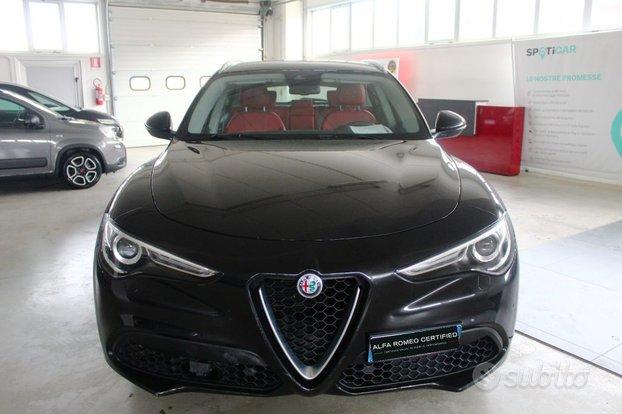 ALFA ROMEO Stelvio 2.0 Turbo 280 CV AT8 Q4 Execu